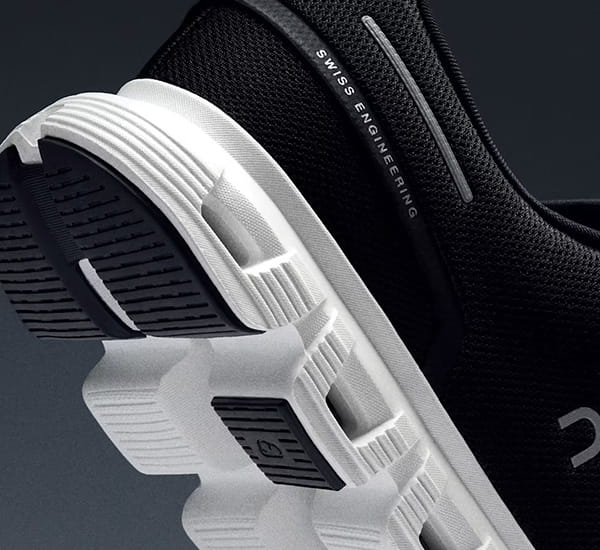 ソフトな蹴り出しと安定感