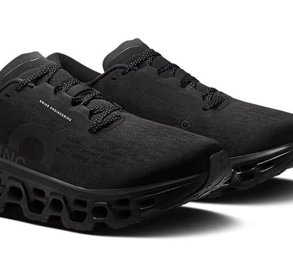 通気性の高いメッシュアッパー