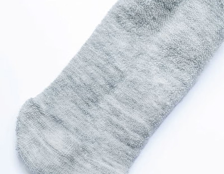 衝撃を和らげるクッション構造