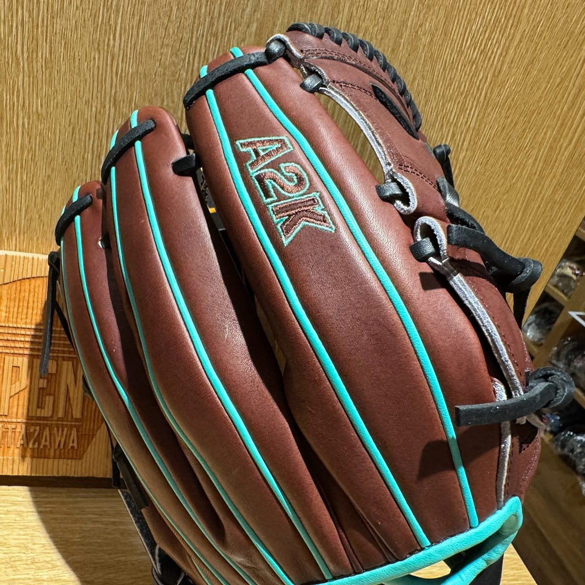 ウイルソン 限定 硬式用グラブ 投手用 12インチ 一般 軟式野球使用可能