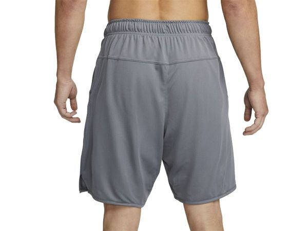 ナイキ NIKE Dri-FIT トータリティ ショートパンツ メンズ グレー 灰色