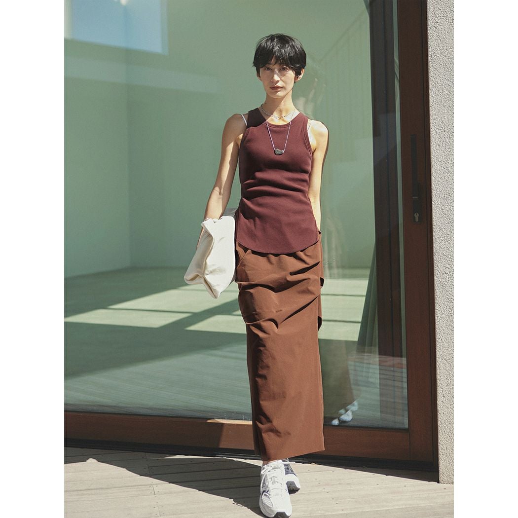 emmi タグ付き新品　ブラウン エミ emmi emmi atelier タック入りストレッチタイトスカート