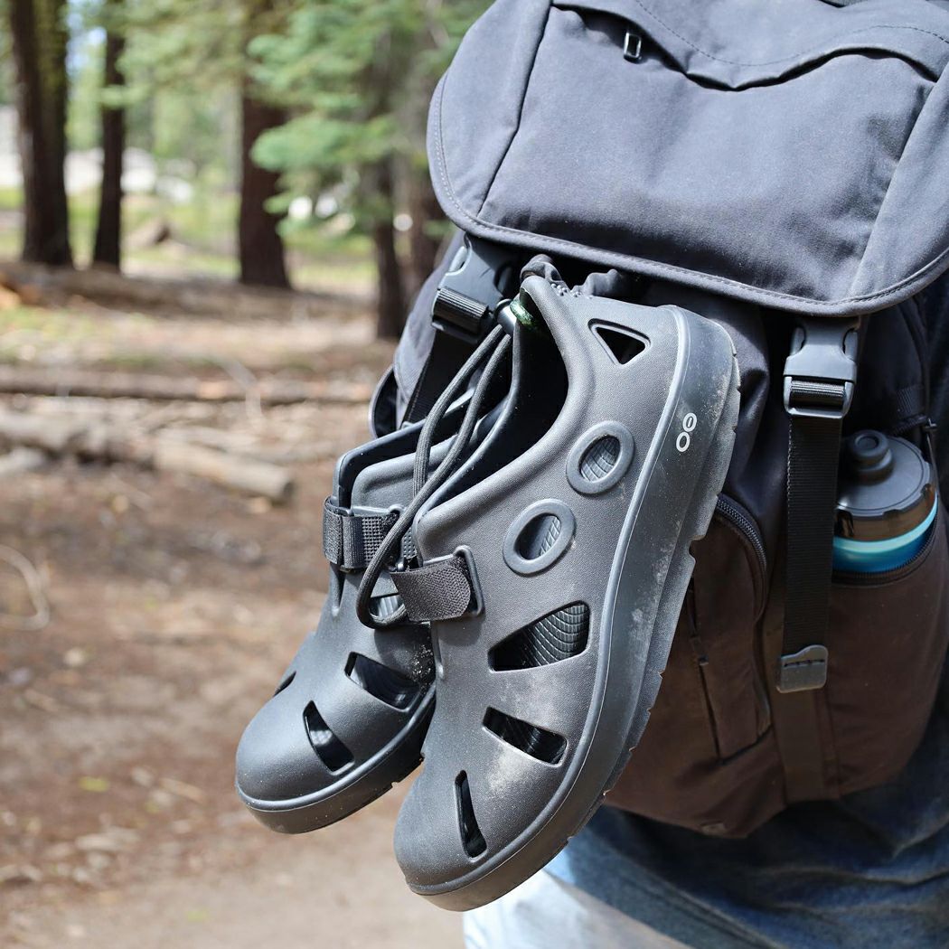 【スポーツマリオはOOFOS正規販売店です。】ウーフォスOOFOSOOcandOOメンズオールシーズンサンダルブラックカジュアルアウトドアリカバリーシューズ200047