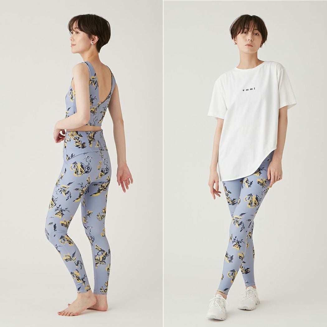 新品　emmi yogaエミヨガ　フラワーレギンス　花柄　ブルー エミ emmi emmi yoga オリジナルフラワー柄レギンス レディース ブルー