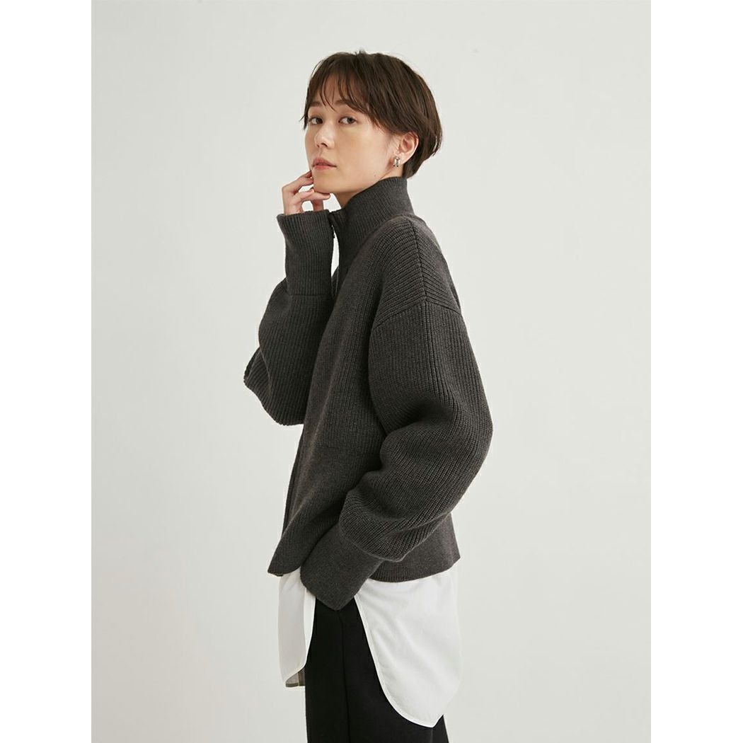 エミ　atelier　フロントジップニットカーディガン　グレー　未着用 120 エミ emmi emmi atelier フロントジップニットカーディガン レディース