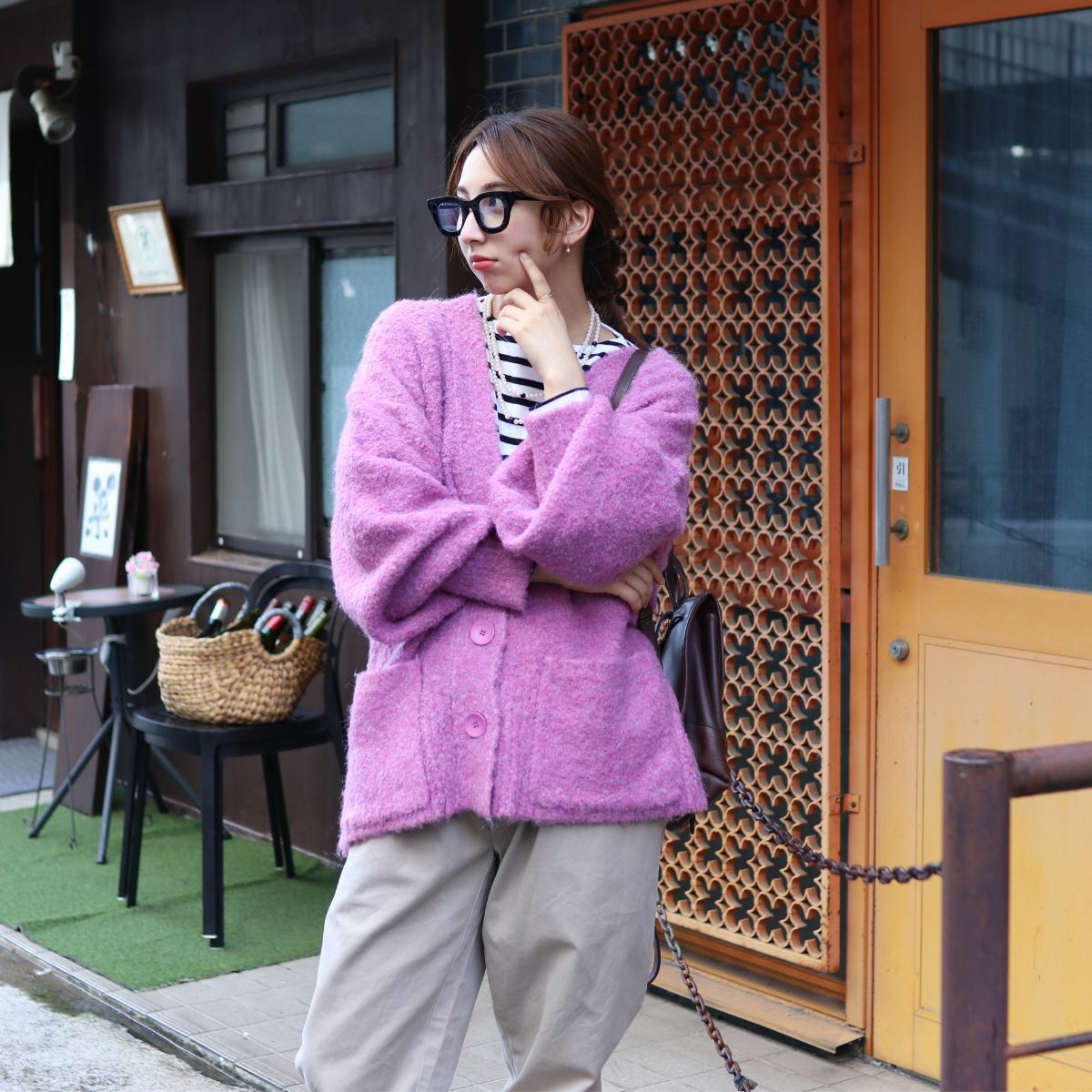 エミ emmi emmi atelier ブークレーニットカーディガン レディース 秋