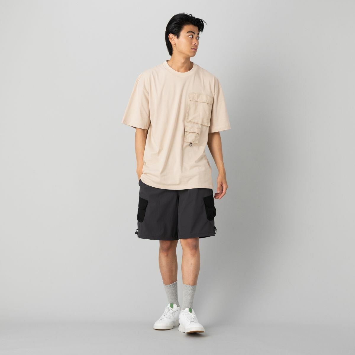 ink☆4csorm'86 パーフェクトスナップTシャツ 2026-04-09のスタイリング | snapboard投稿詳細