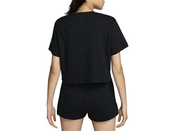 Nike ショートスリーブ Tシャツ　Mサイズ ナイキ スポーツウェア ルーズ ショートスリーブ クロップド Tシャツ