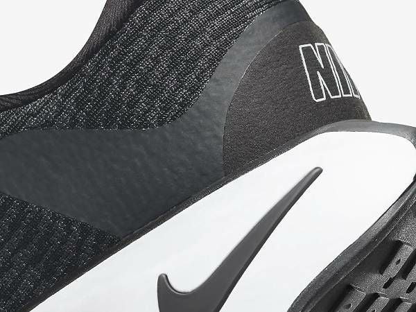 ナイキ NIKE MOTIVA モティバ レディース ブラック 黒 スポーツ