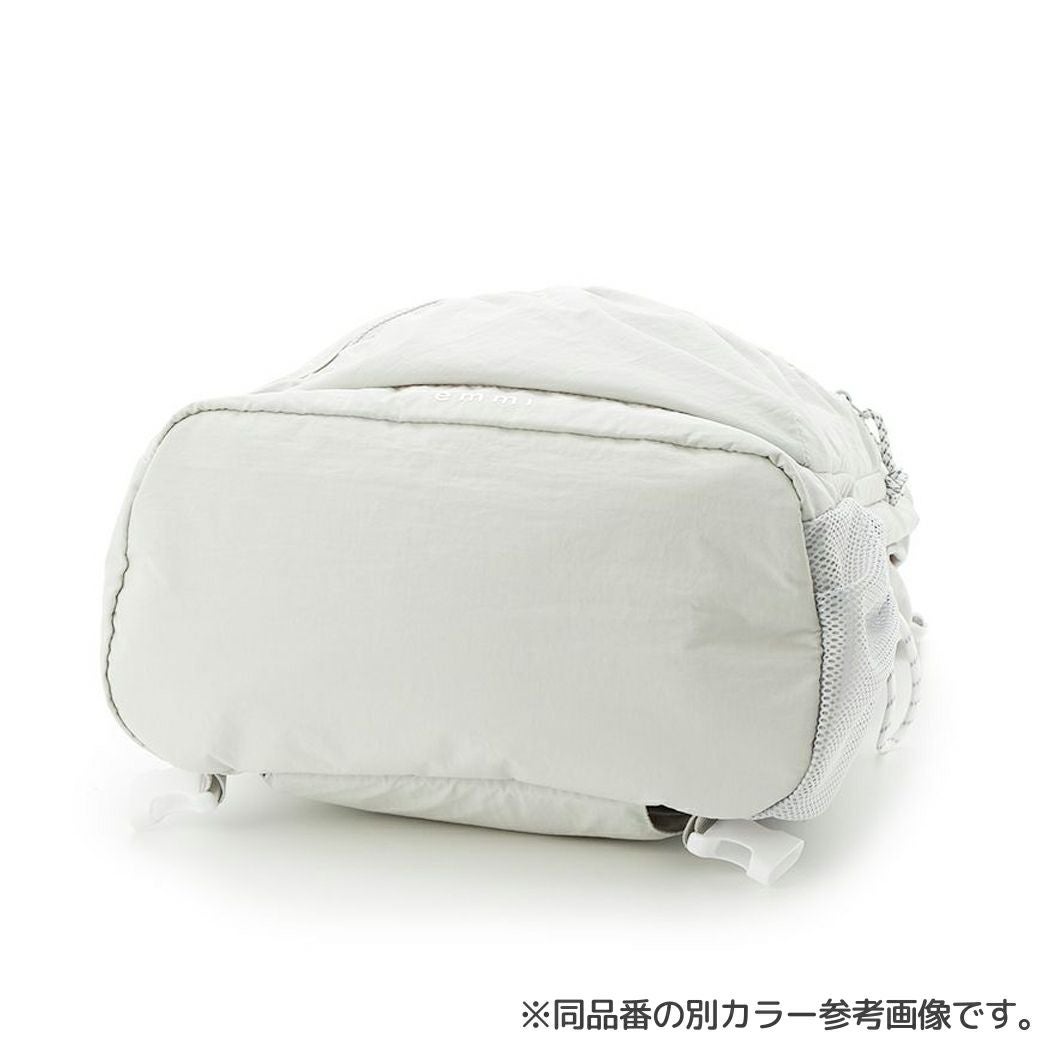 エミ emmi 【emmi×MEGALOS】撥水マルチパーパスバックパック