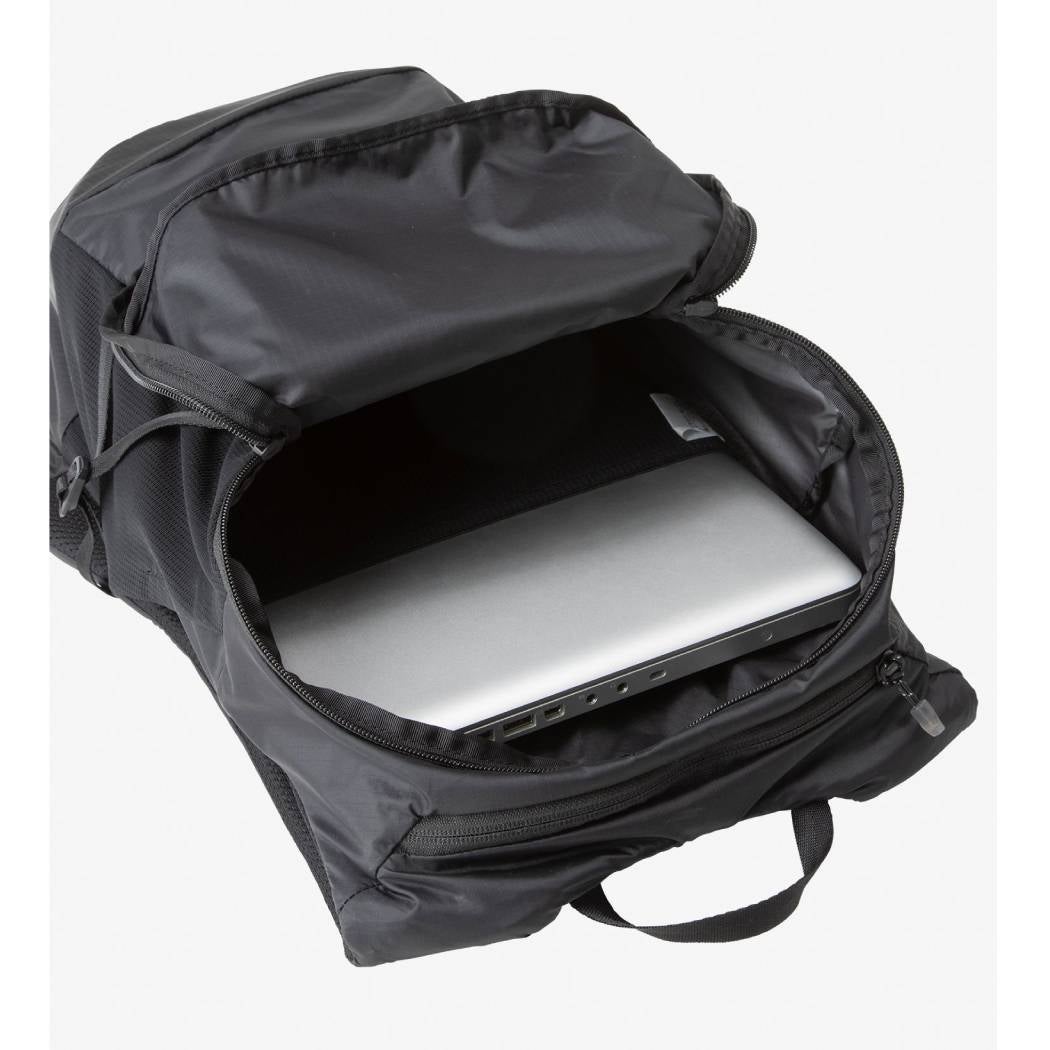 【未使用品】THE NORTH FACE ワンマイル16 タグ付き グリーン ザ・ノース・フェイス ワンマイル16 THE NORTH FACE ONE MILE 16