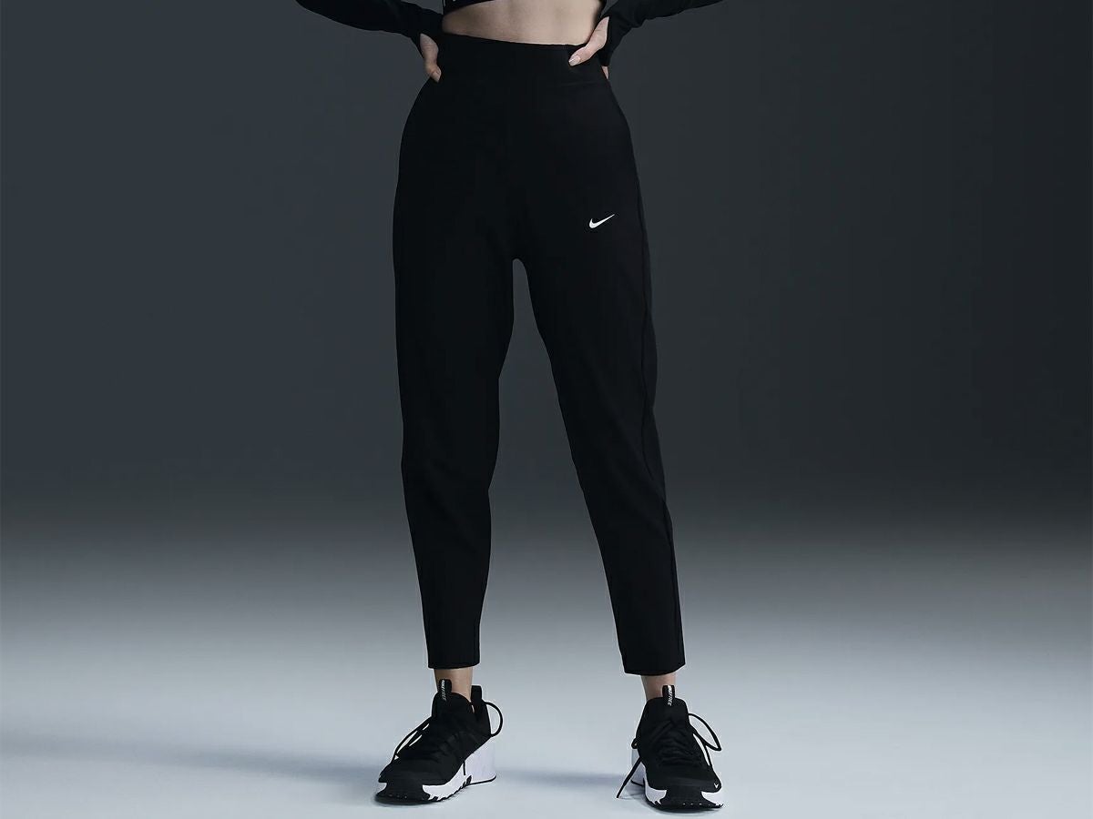 ナイキ NIKE Dri-FIT ブリス ビクトリー ミッドライズ トレーニング