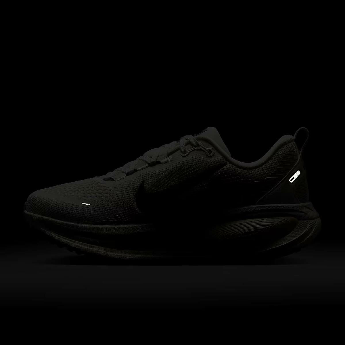 ナイキ エア ズーム ボメロ 18 レディース NIKE AIR ZOOM VOMERO 18