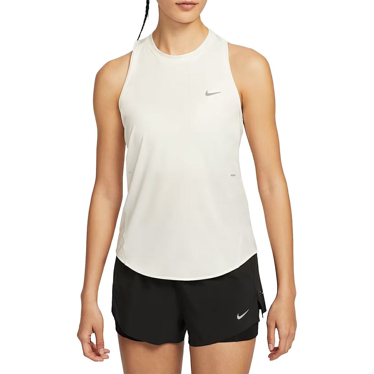 新品⭐︎ NIKE Oneナイキワンクラシック Dri-FIT タンクトップ2枚 ナイキ ドライフィット ワン クラシック タンクトップ レディース NIKE