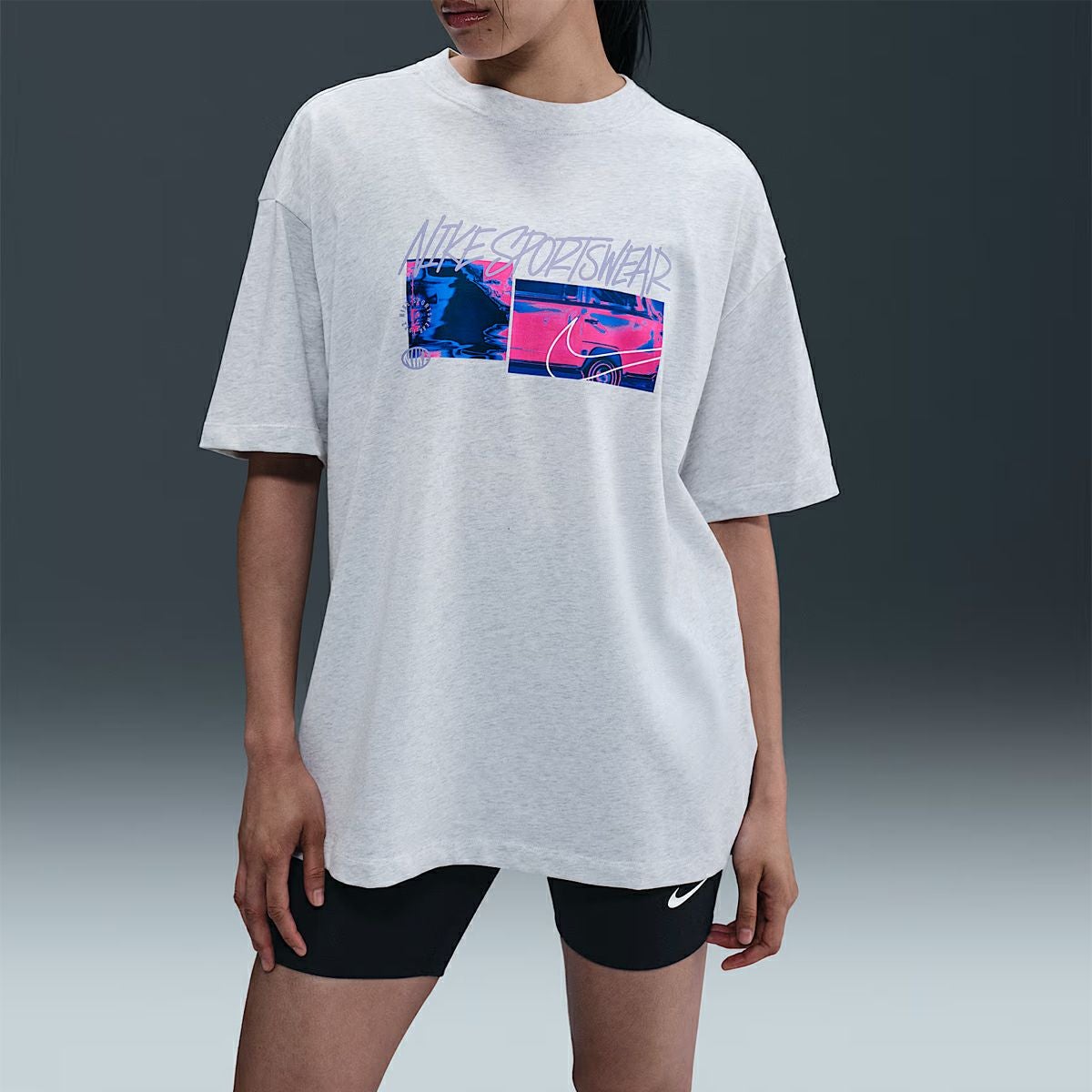 ナイキ スポーツウェア オーバーサイズド Tシャツ コットン 綿 灰色
