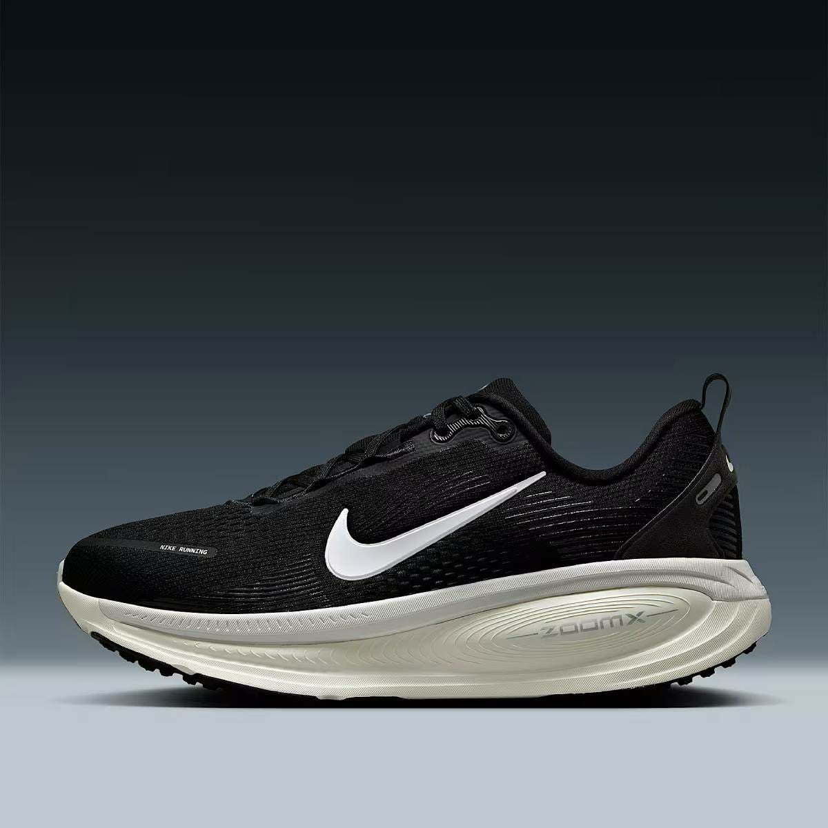 ナイキ NIKE AIR ZOOM VOMERO 18 レディース | スポーツマリオ公式通販
