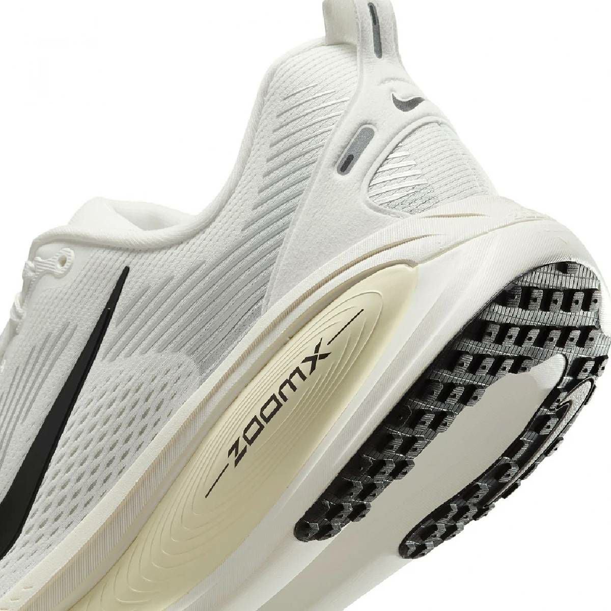 ナイキ NIKE AIR ZOOM VOMERO 18 エア ズーム ボメロ 18 メンズ