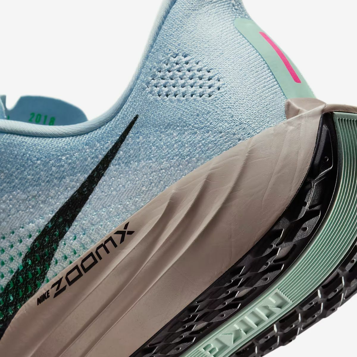 ナイキ ペガサス プラス NIKE PEGASUS PLUS | スポーツマリオ公式通販