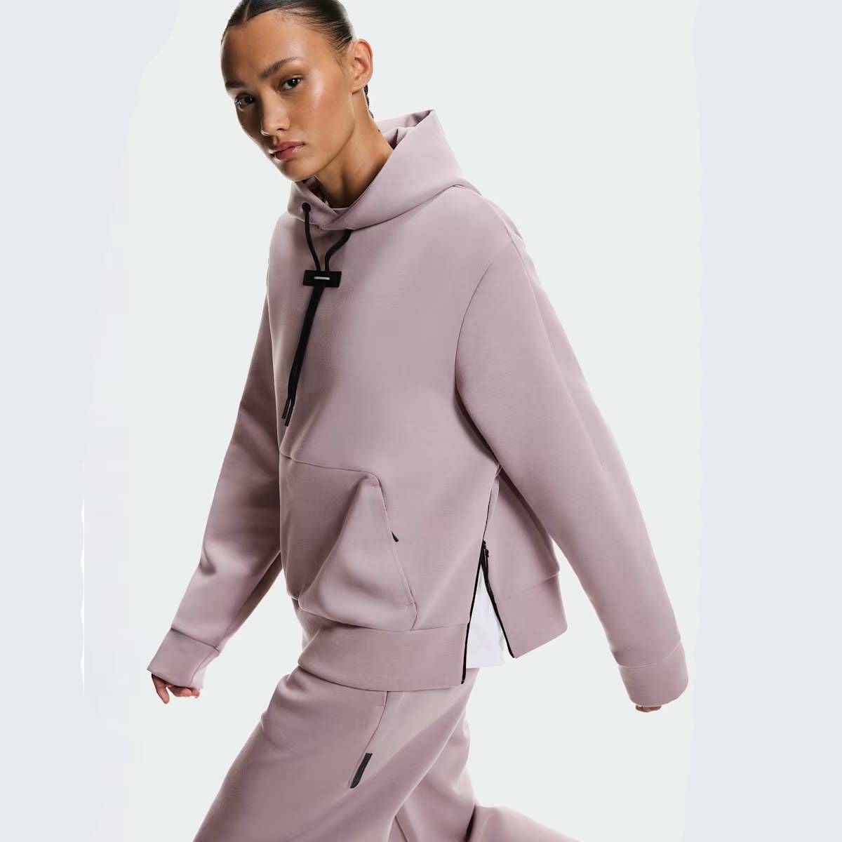 オン On Focus Tech Hoodie フォーカステックフーディー レディース