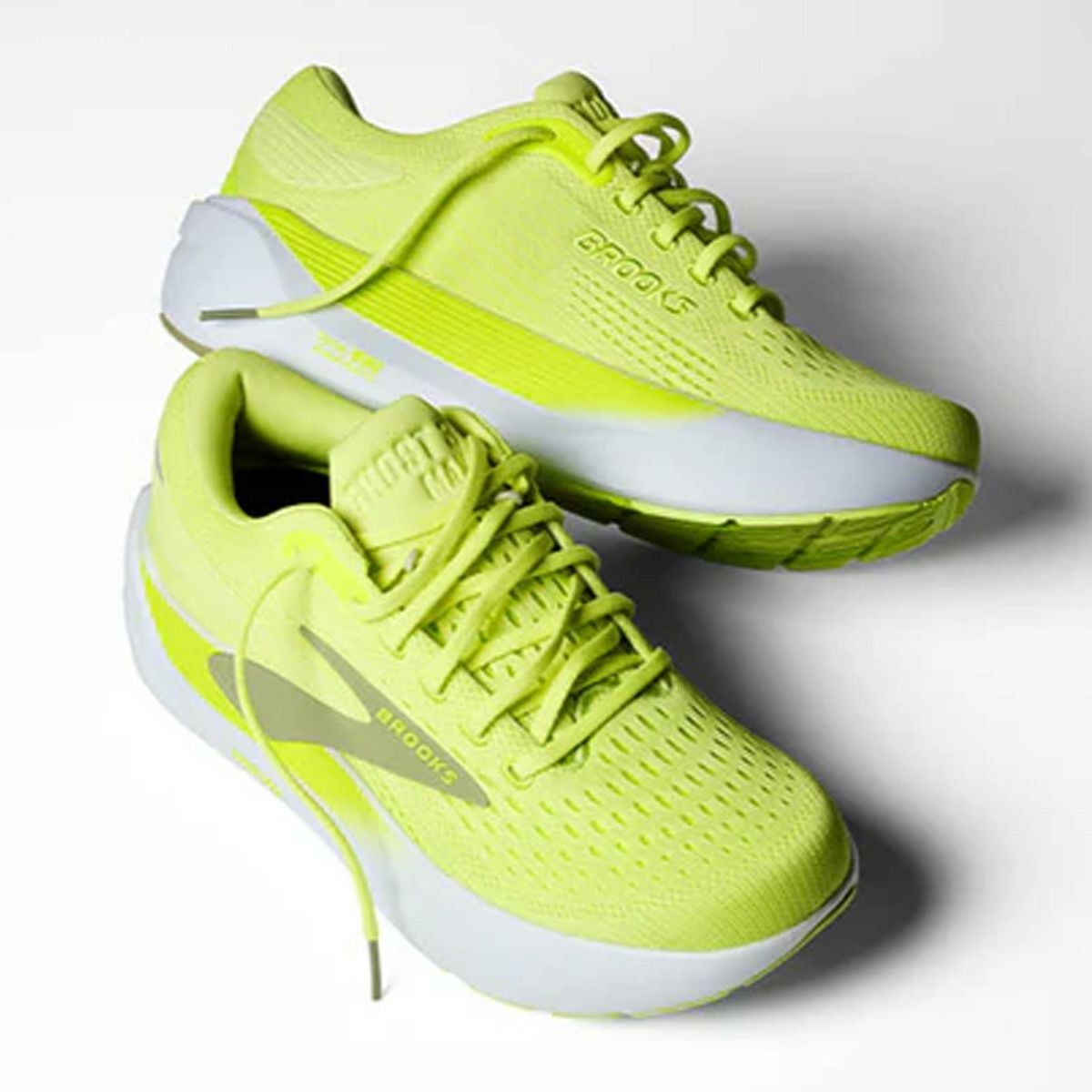 走行3回のみ BROOKS GHOST MAX3 ブルックスゴースト26.5cm i08bkbrm4643_1.jpg