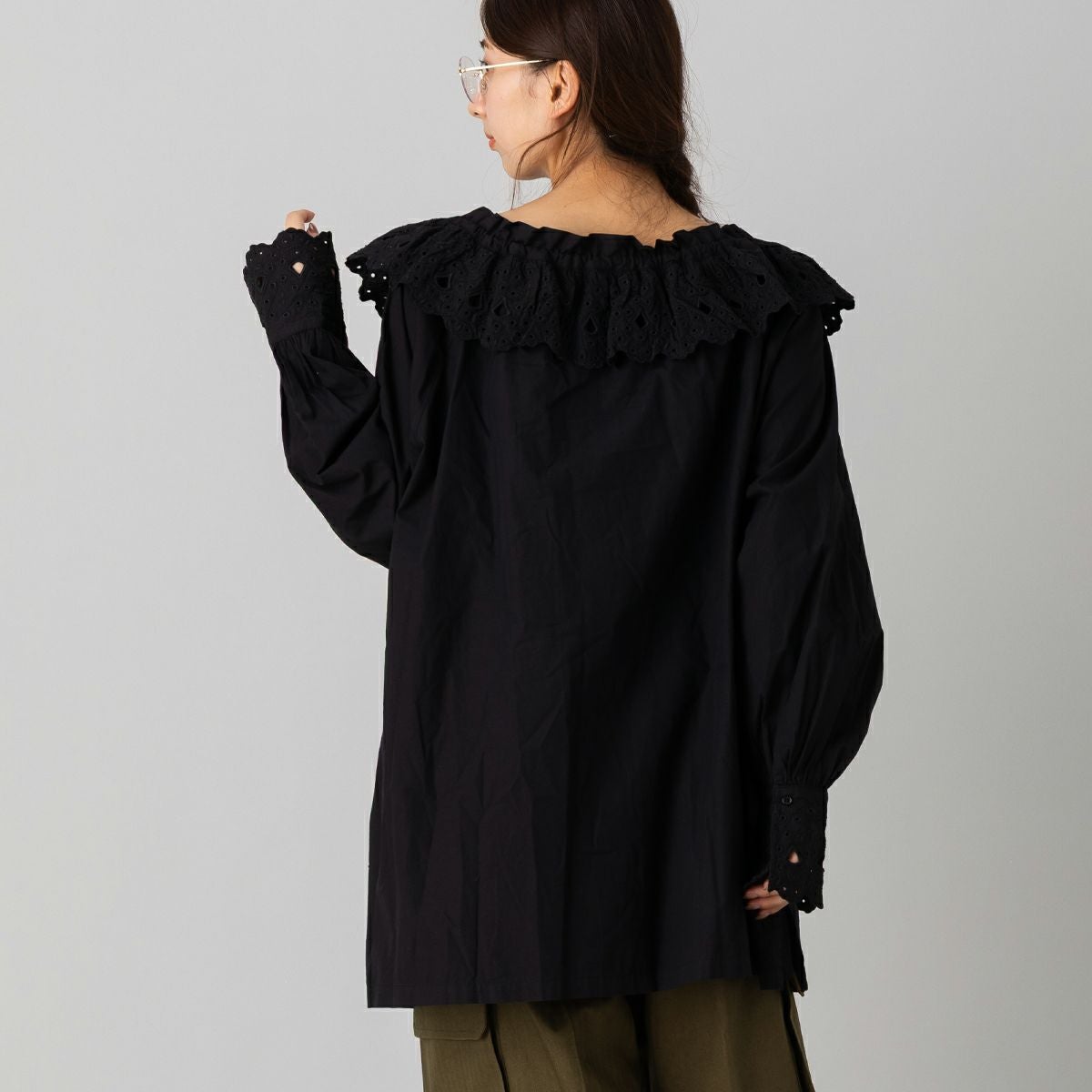 サラマリカ コットンスカラップカラーブラウス Sara mallika COTTON