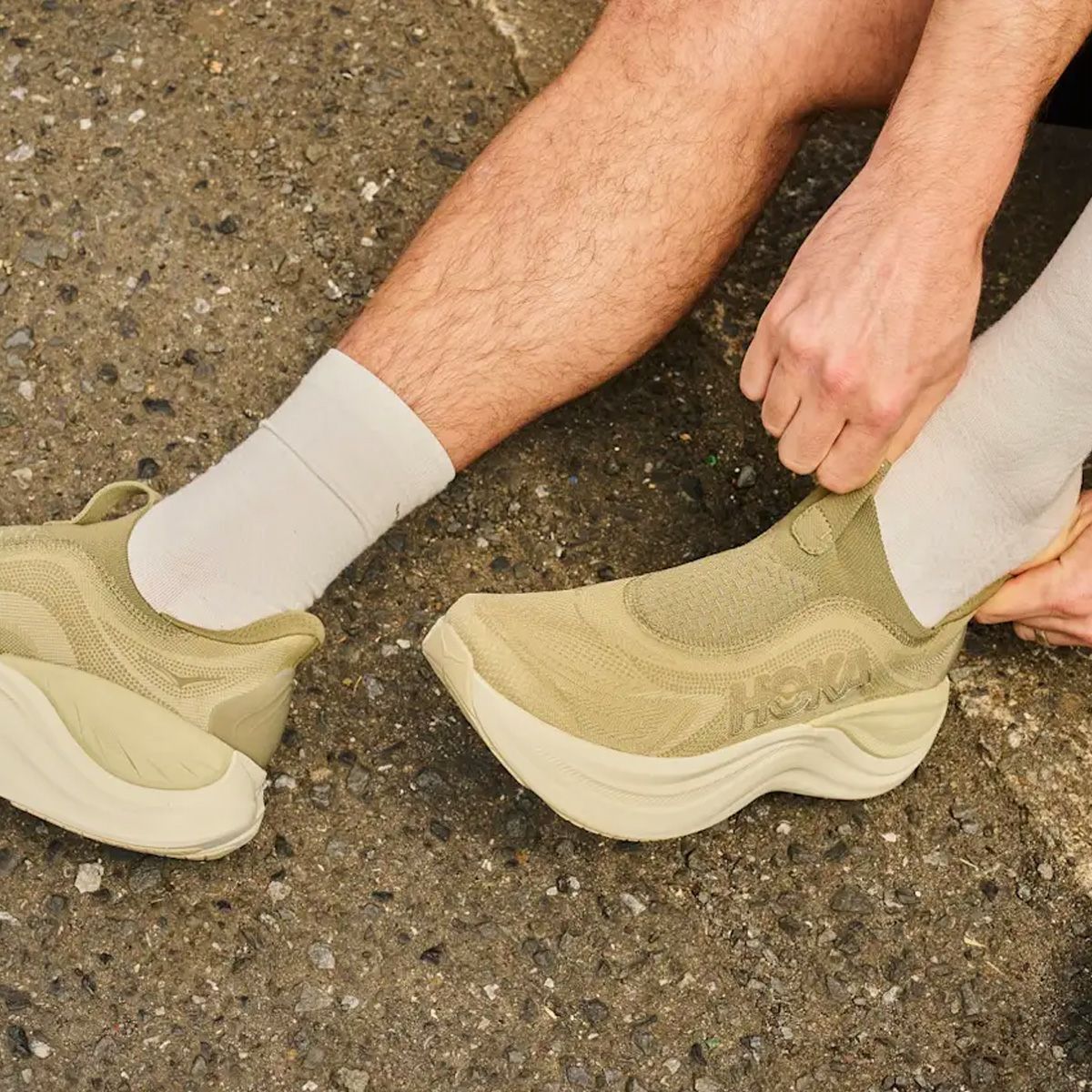 ホカ スカイワード レースレス HOKA Skyward Laceless | スポーツ