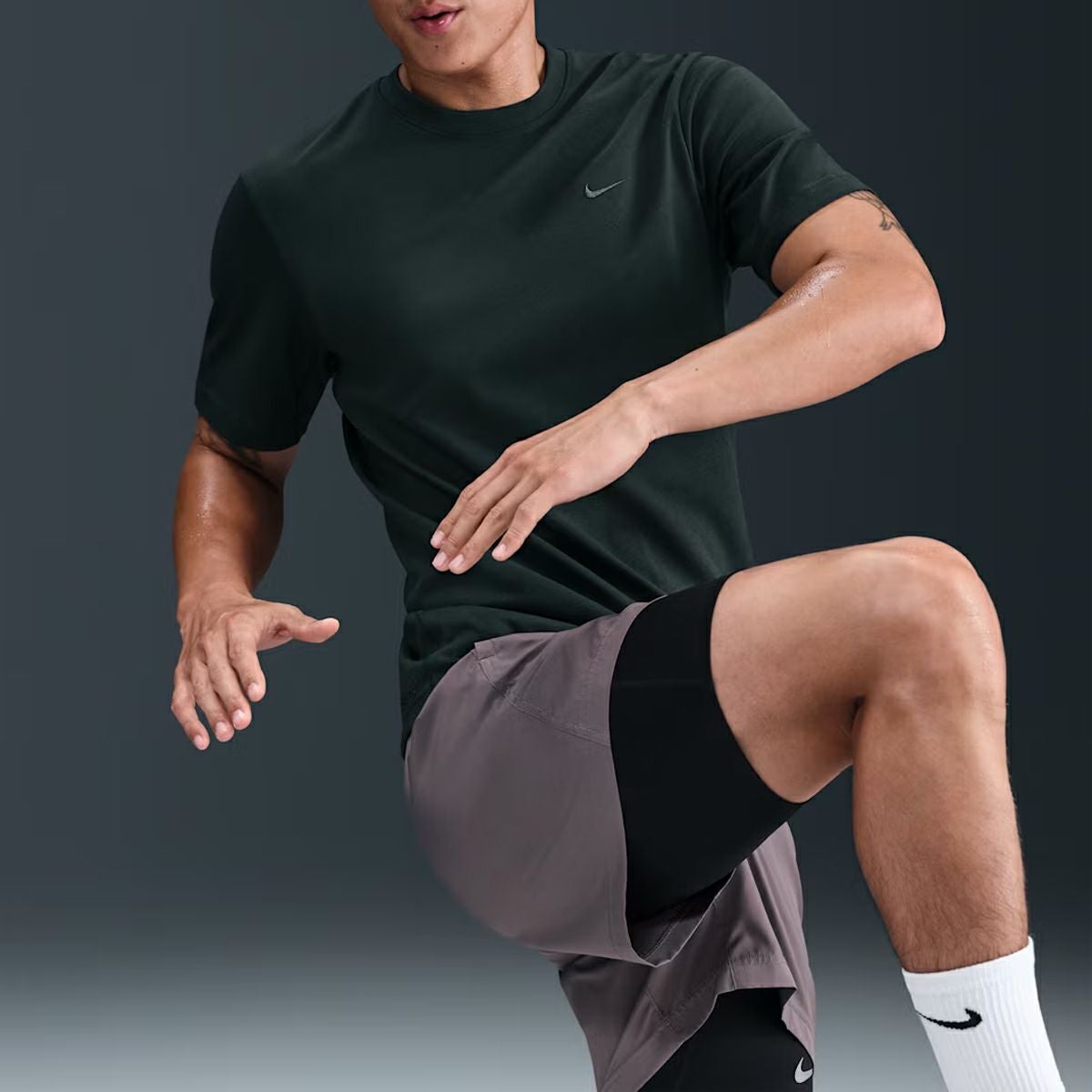 ナイキ ドライフィット プライマリー トレーニング Tシャツ メンズ