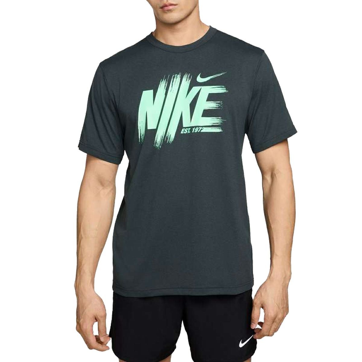 ナイキ ドライフィット ハイバース トレーニングトップ UV NIKE Dri
