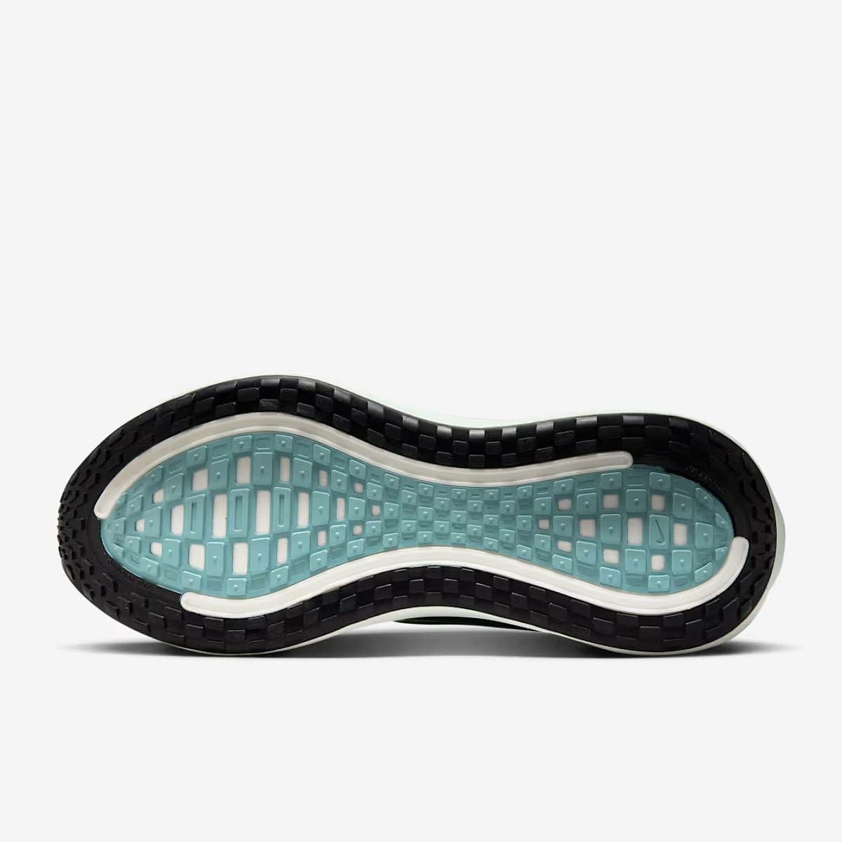 ナイキ ボメロ プラス NIKE Vomero Plus | スポーツマリオ公式通販サイト