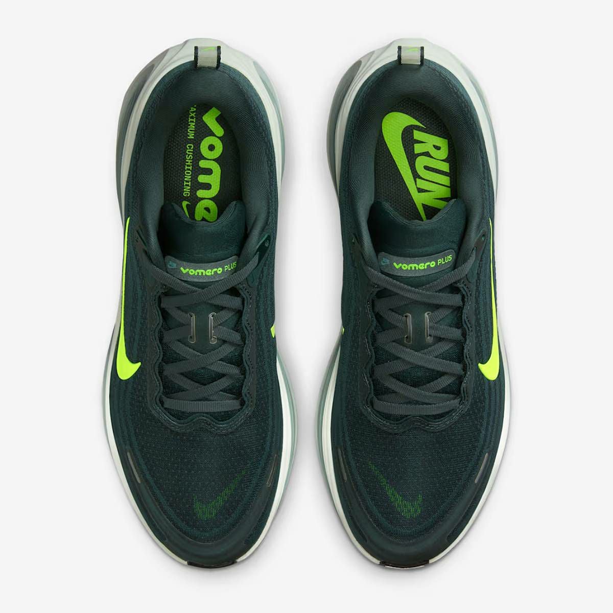 ナイキ ボメロ プラス NIKE Vomero Plus | スポーツマリオ公式通販サイト