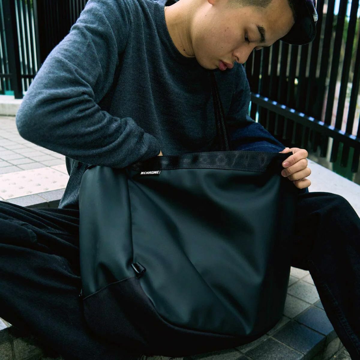 クローム ニュースペーパー メッセンジャー 26L CHROME NEWSPAPER