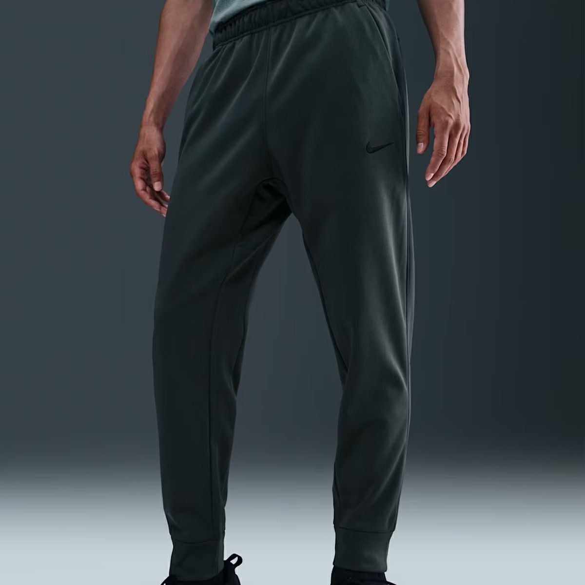 ナイキ Therma-FIT テーパード トレーニングパンツ メンズ NIKE Therma