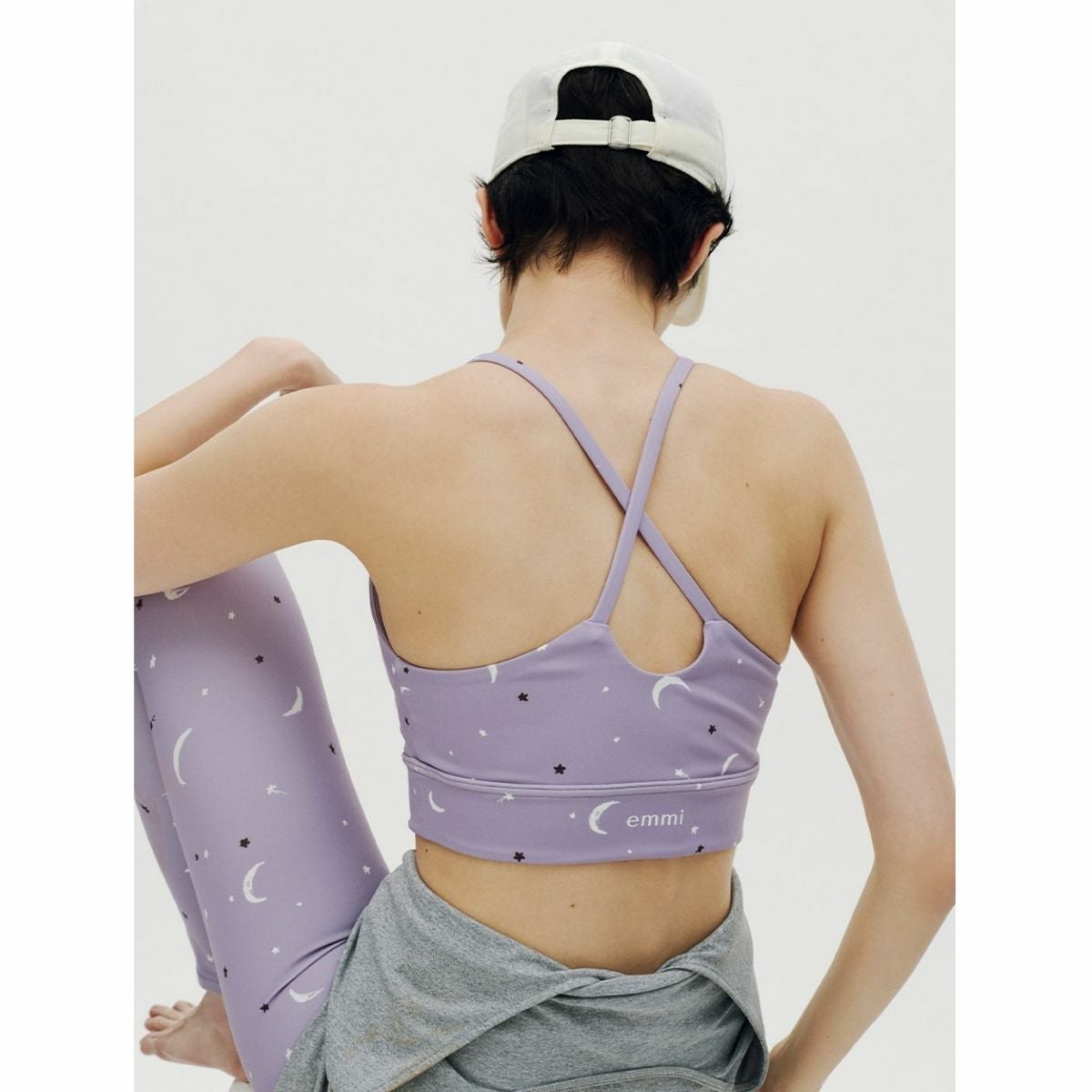 エミ ONLINE限定 Happy Active set ブラトップ・レギンス・ロング袖T