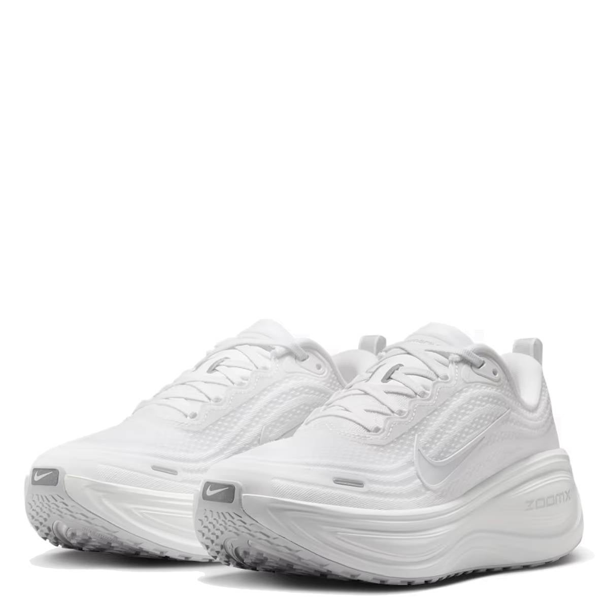 ナイキ ボメロ プラス NIKE Vomero Plus | スポーツマリオ公式通販サイト