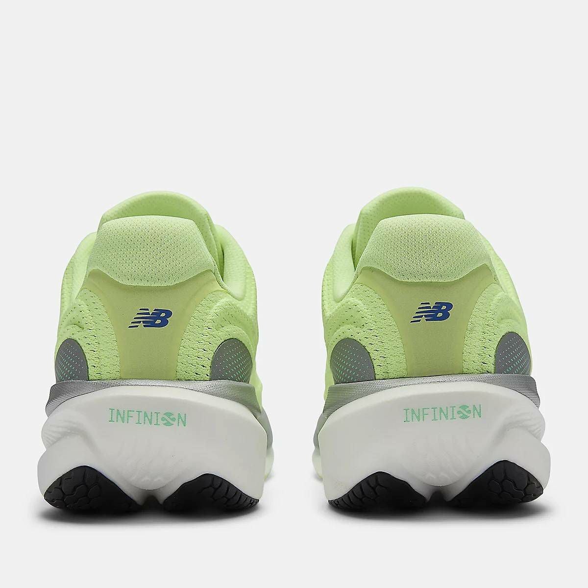 ニューバランス NEW BALANCE 1080 v15 | スポーツマリオ公式通販サイト