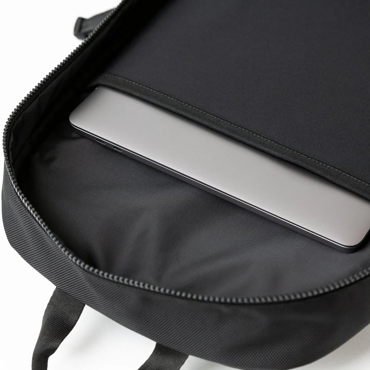ニューエラ スケートボード アーバンパック 33L TPU NEW ERA