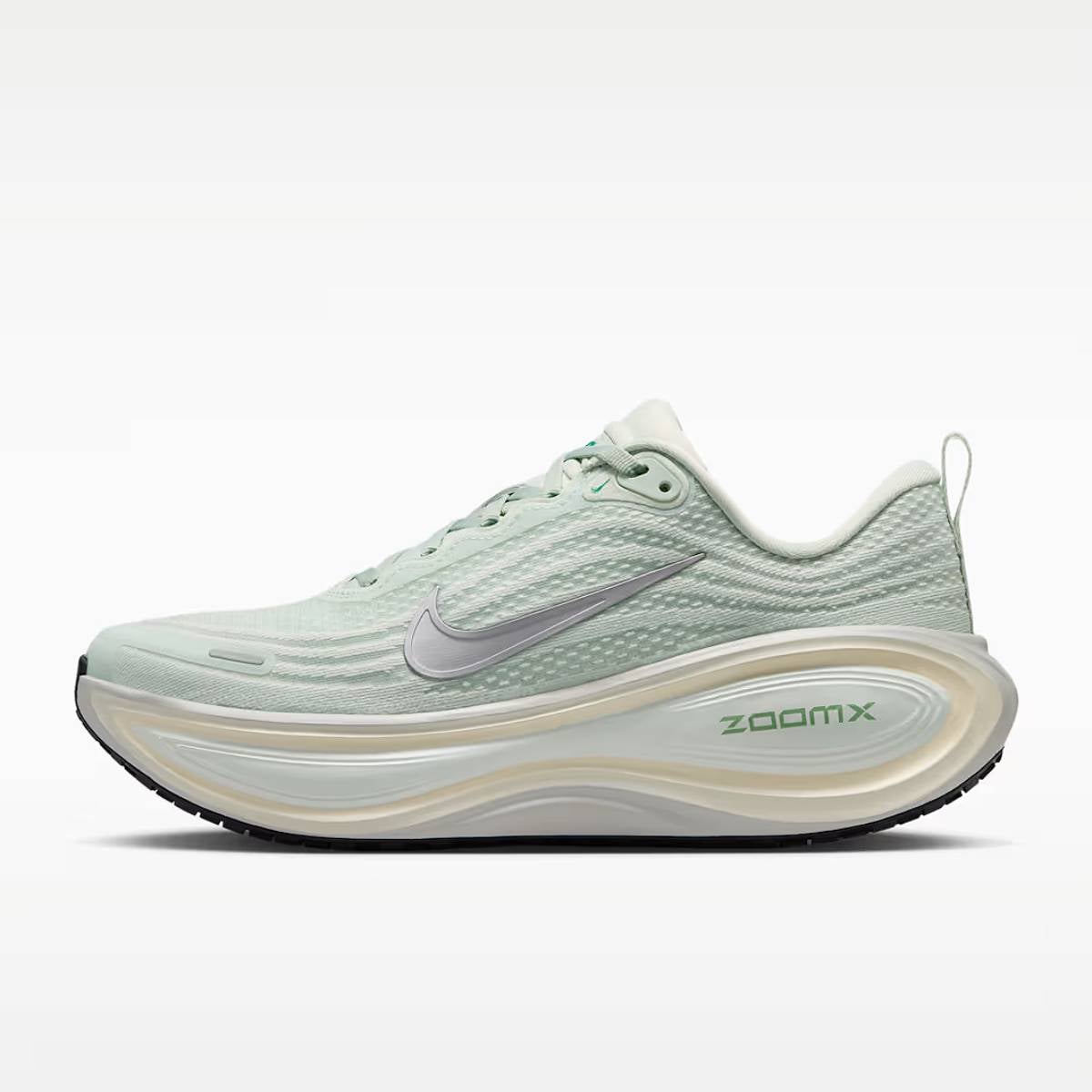 ナイキ ボメロ プラス レディース NIKE VOMERO PLUS | スポーツマリオ