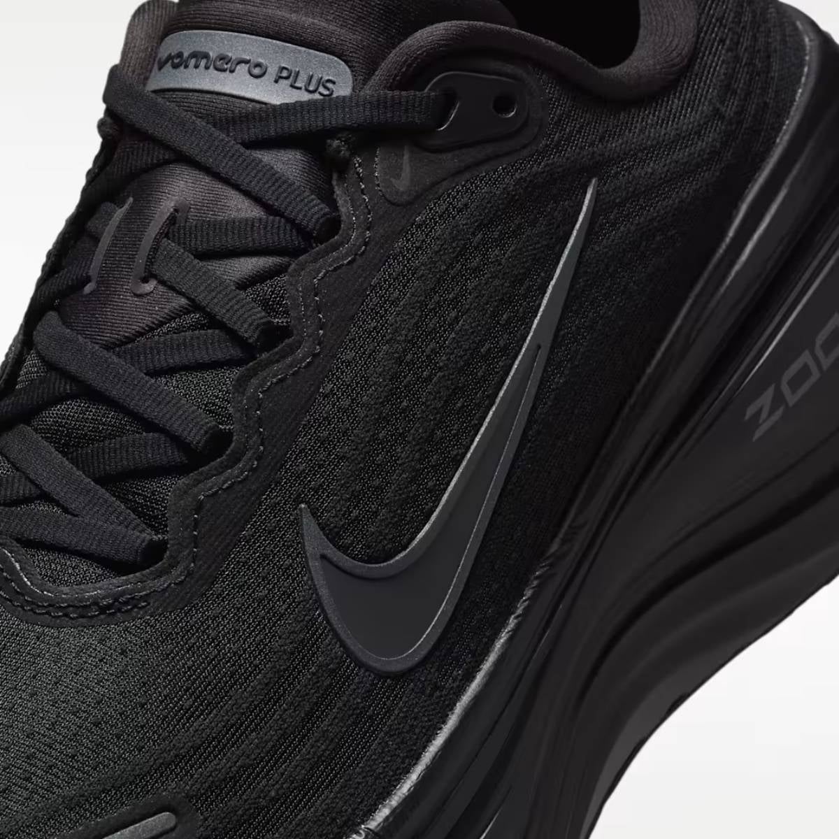 ナイキ ボメロ プラス メンズ NIKE VOMERO PLUS | スポーツマリオ公式